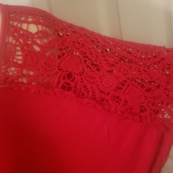 Top - Picture 3 of 6